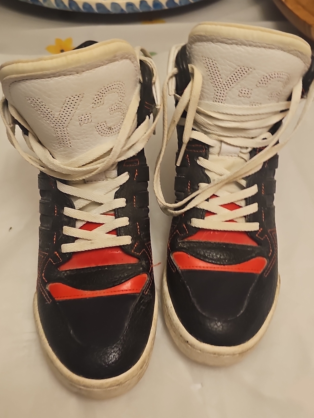 Y3 Yohji Yamamoto Mens Black & Red Sneakers US 6.5